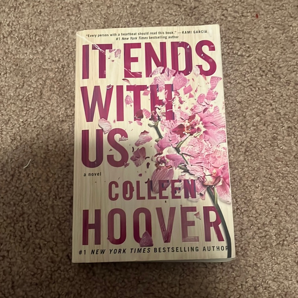 It Ends With Us- Colleen Hoover